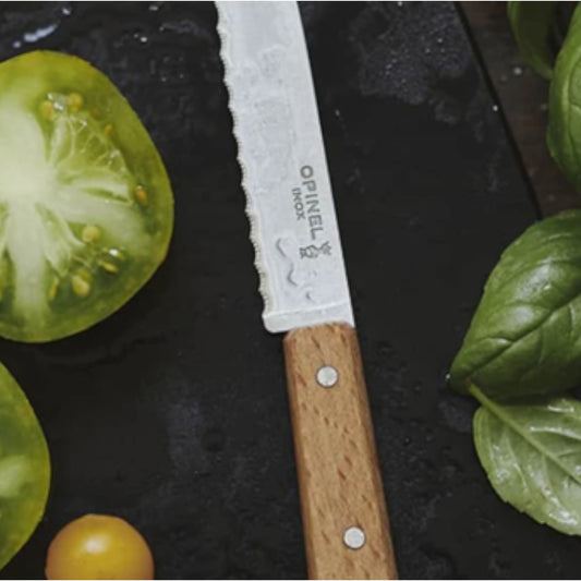 Opinel - No 113 Couteau d'office cranté (hêtre)