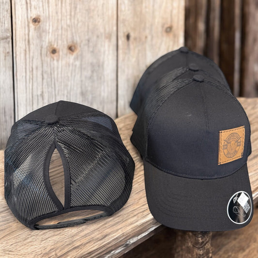 Inspiration Western - Casquette Inspiration Western Noire avec filet noir à l'arrière, coupe Pony tail