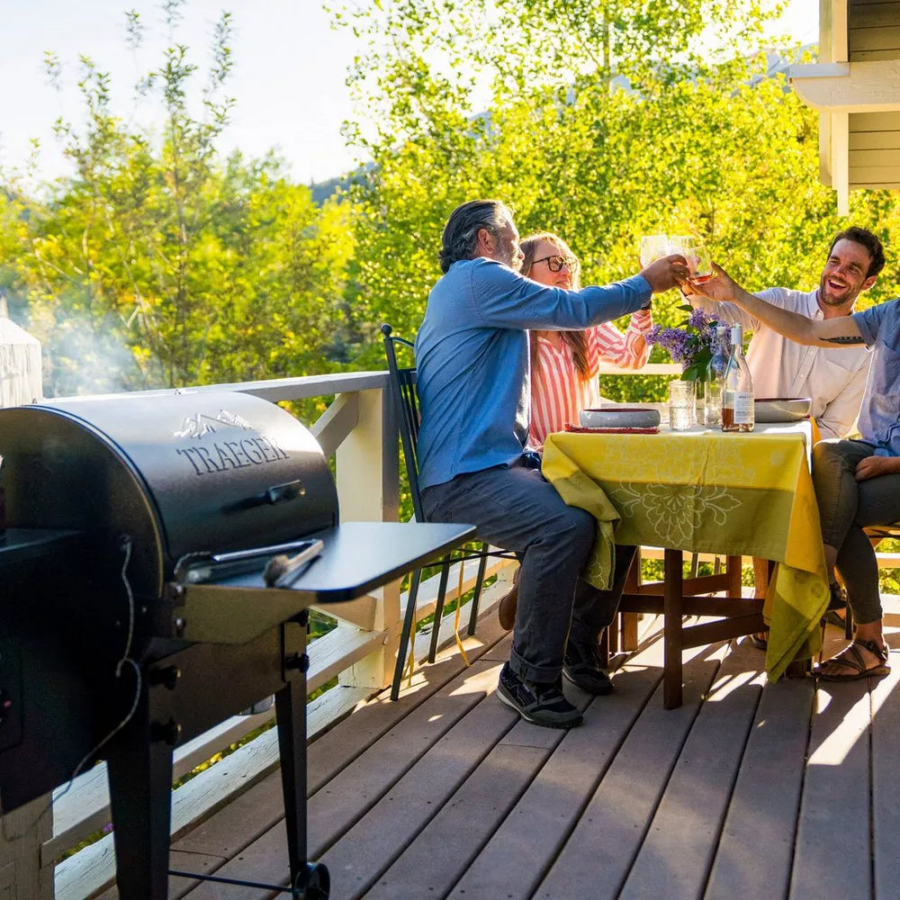 Traeger - Barbecue aux granules portatif Série Tailgater 20