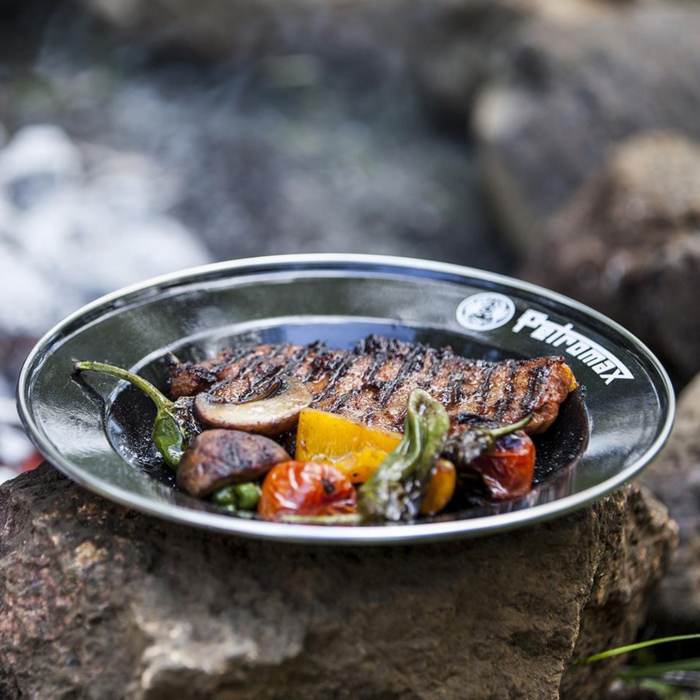 Petromax - Assiettes en émail noir (ensemble de 2)