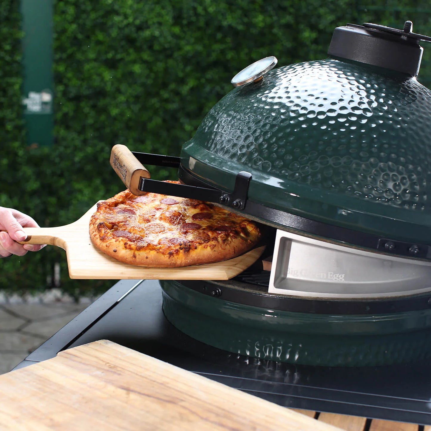 Big Green Egg - Ouverture four à pizza - large