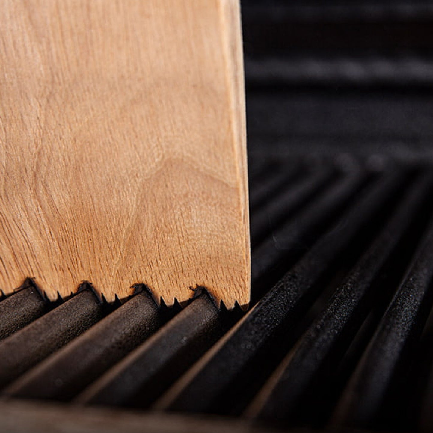 Broil King - Grattoir pour barbecue en bois