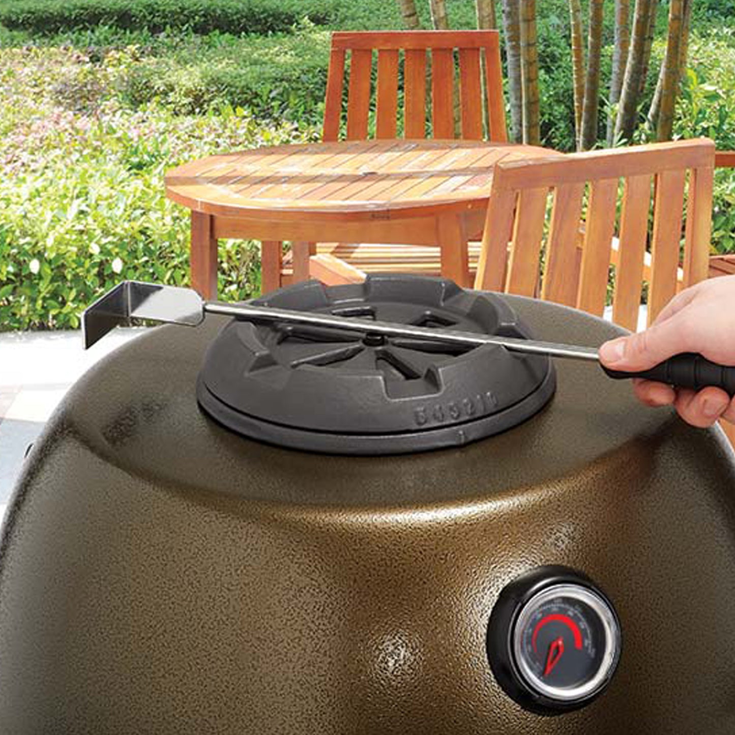 Broil King Keg - Outil multi-usage