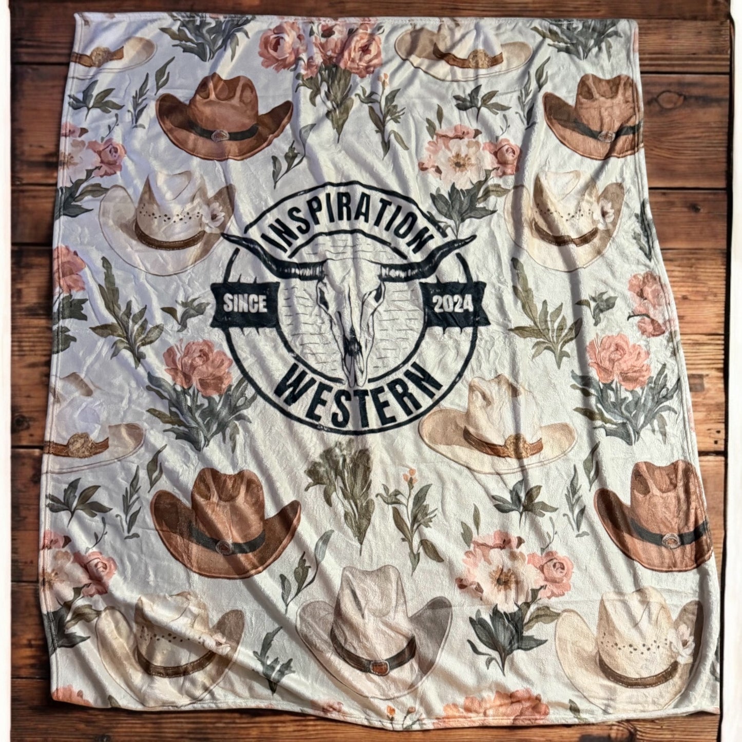 Inspiration Western - Couverture douce Inspiration Western – Modèle Chapeaux & Fleurs