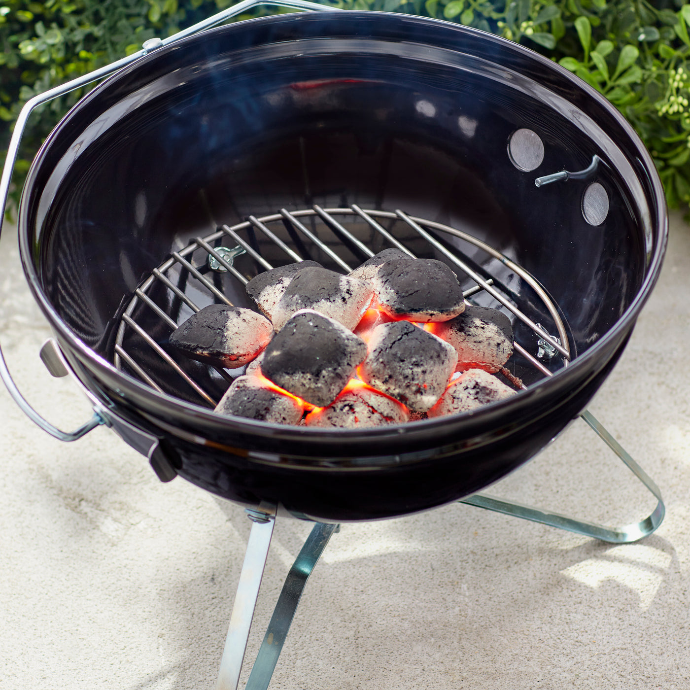 Weber - Grille à charbon de bois pour barbecue de 14 po – BBQ Labonté