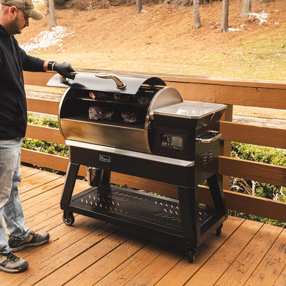 Recteq - Barbecue aux granules Deck Boss 800