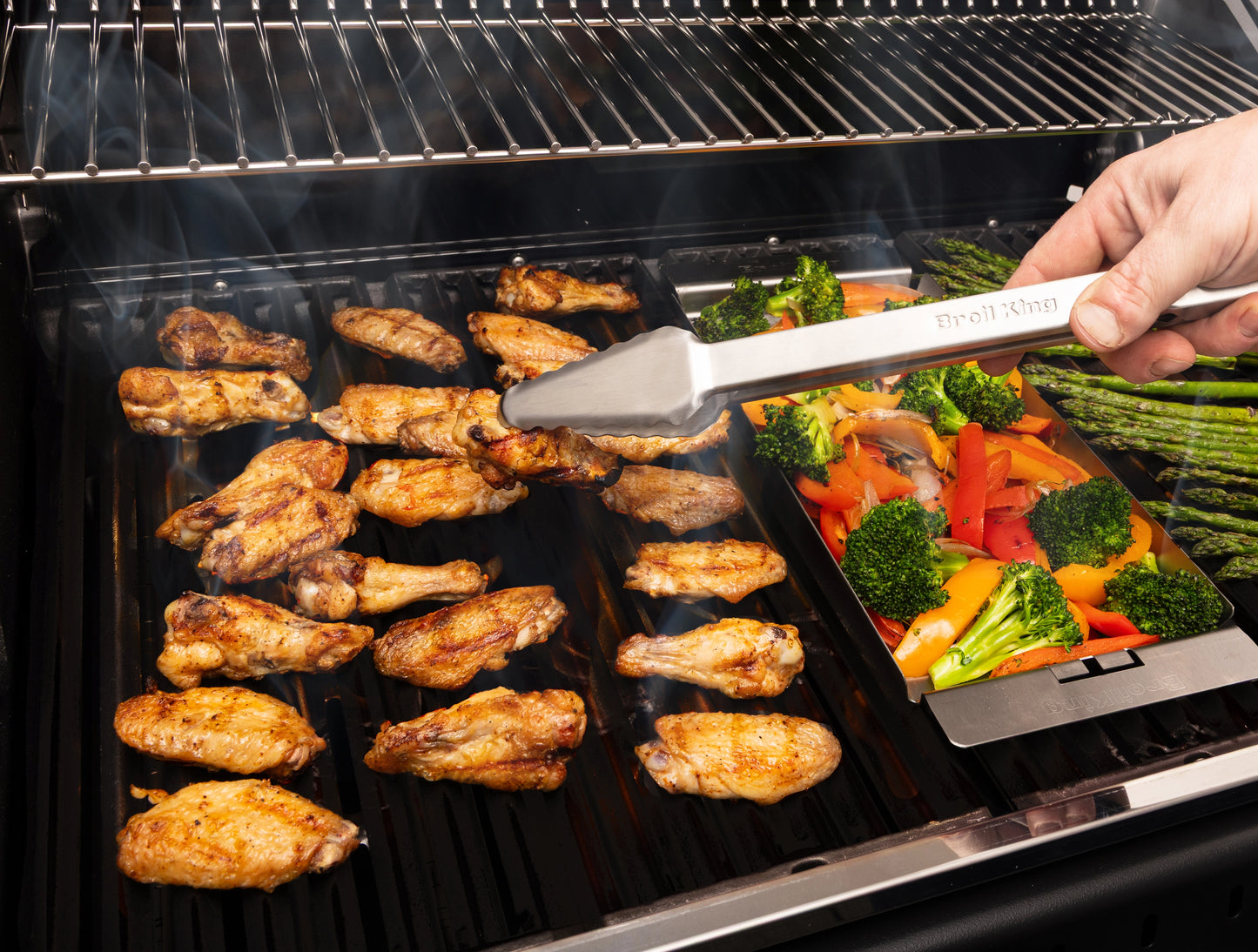 Broil King - Pince ultra légère 12 pouces en acier inoxydable