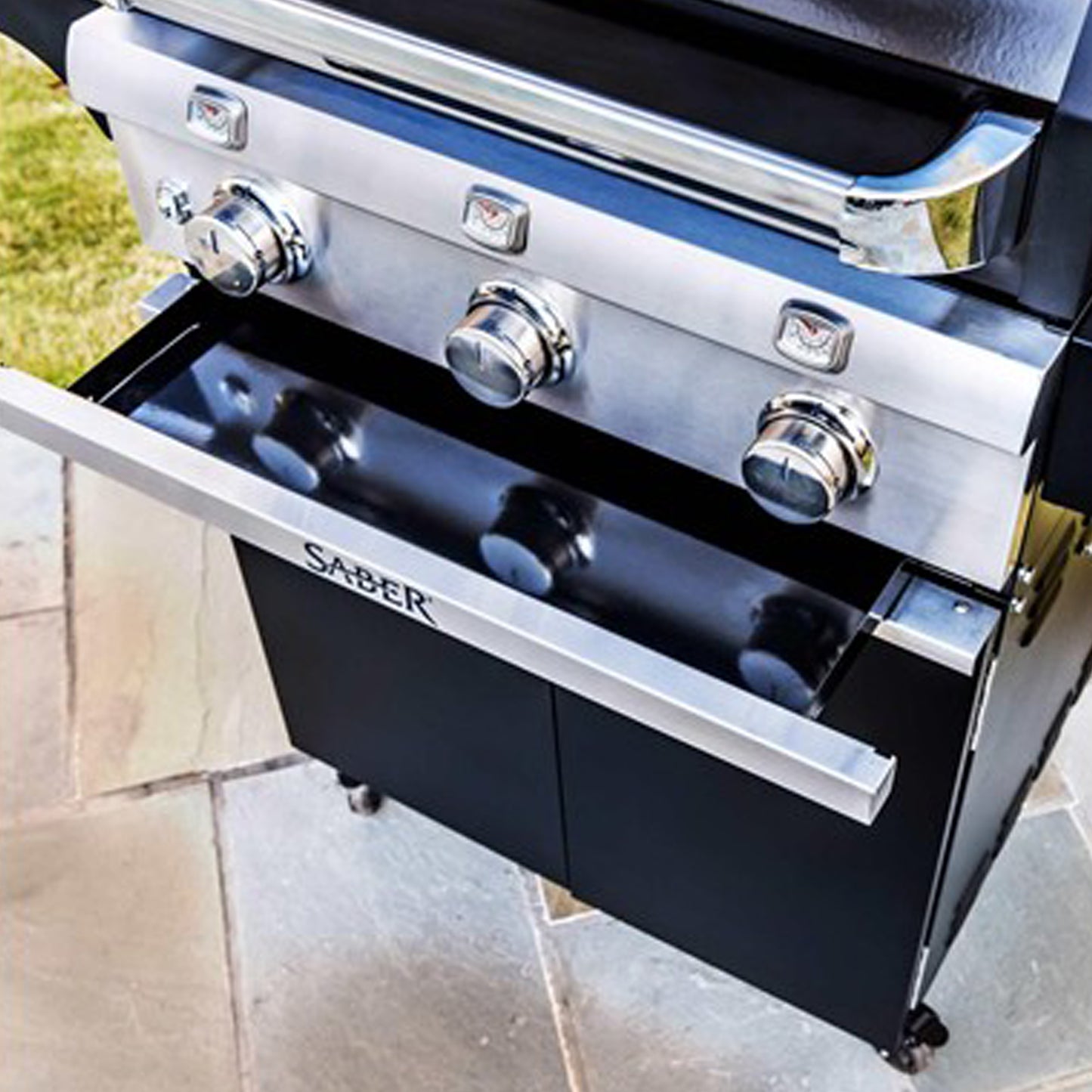 Saber - Barbecue au propane - Deluxe noir 3 brûleurs (500)