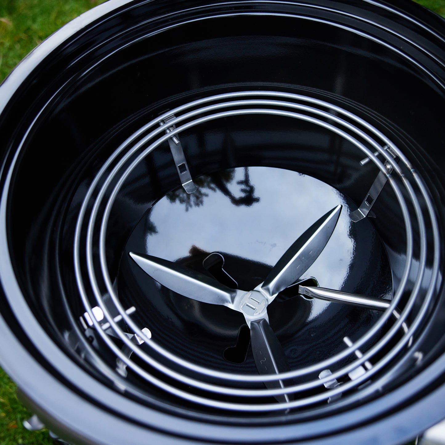 Weber - Barbecue au charbon Summit Kamado E6