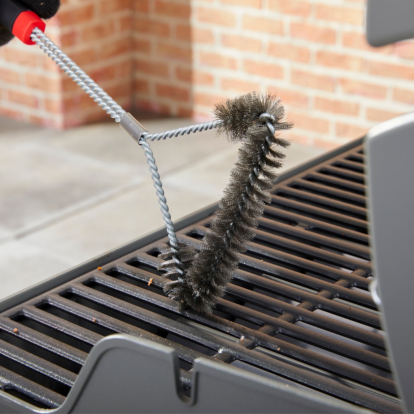 Weber - Brosse à barbecue - 18 po, à trois côtés